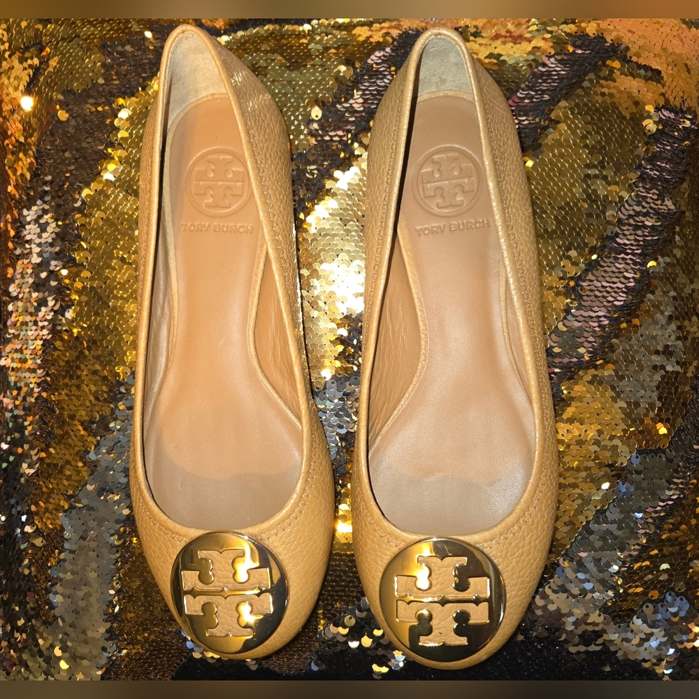 Tory Burch Pebbled Tan Reva Ballet Flats Discontinued NWOB 6.5 **READ**
